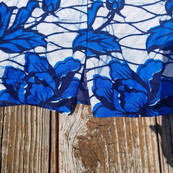 HANDMADE African Ruffle Sleeve Dress - Picture 5 of 5